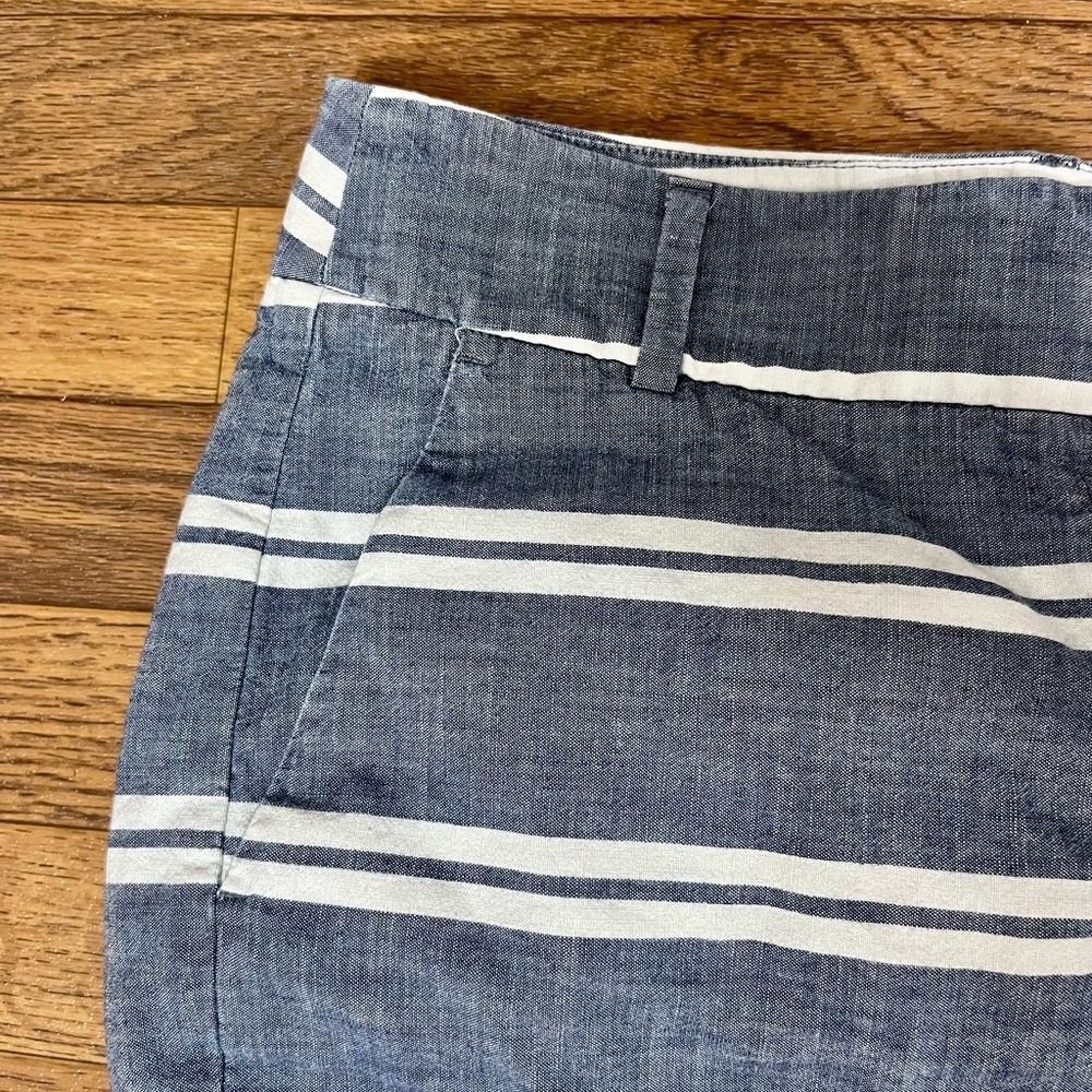 Loft cloth shorts, with stripes, size 6 used in very good condition. - Picture 7 of 7